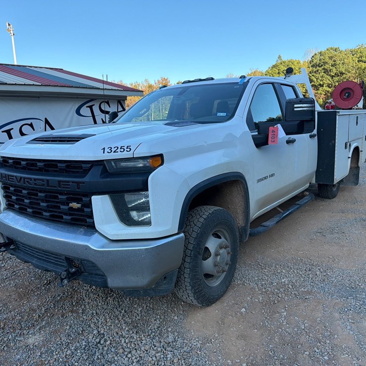 #4103 • 2020 Chevrolet 3500HD Service Truck
