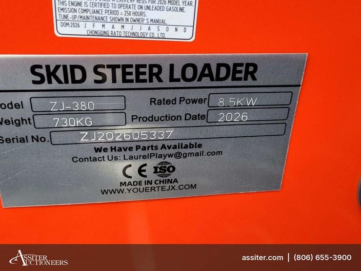 2026-zjz-380-mini-skid-steer-loader-image-6