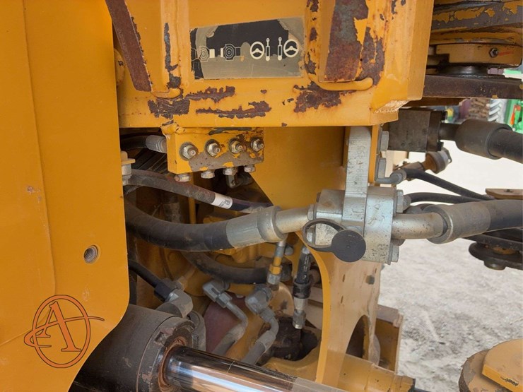 2012-caterpillar-950k-image-34
