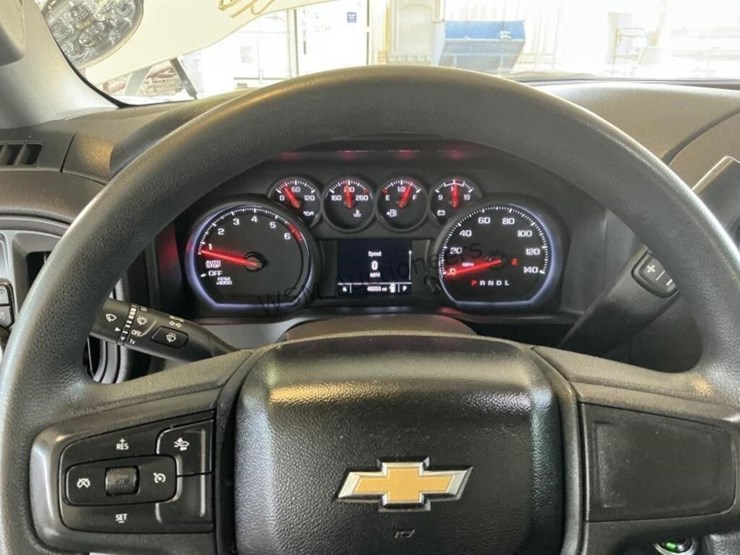 2026-chevrolet-silverado-1500-p/u-image-15