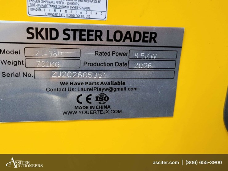 2026-zjz-380-mini-skid-steer-loader-image-6