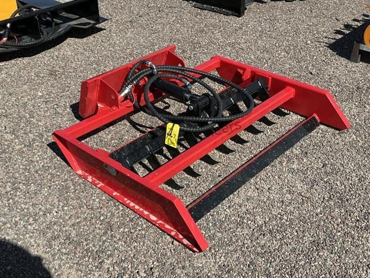 2026-giyi-44in-flat-ripper-for-stand-up-skid-steer-image-1