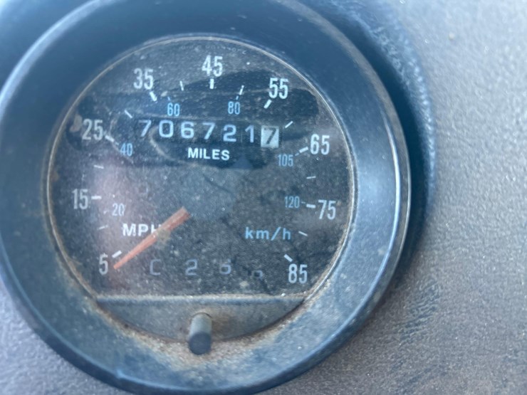 1996-mack-rd690s-image-61