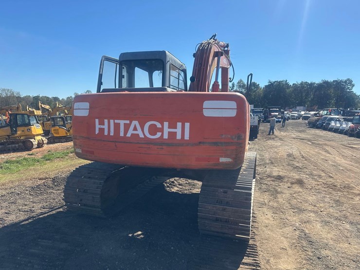 hitachi-ex120-image-6