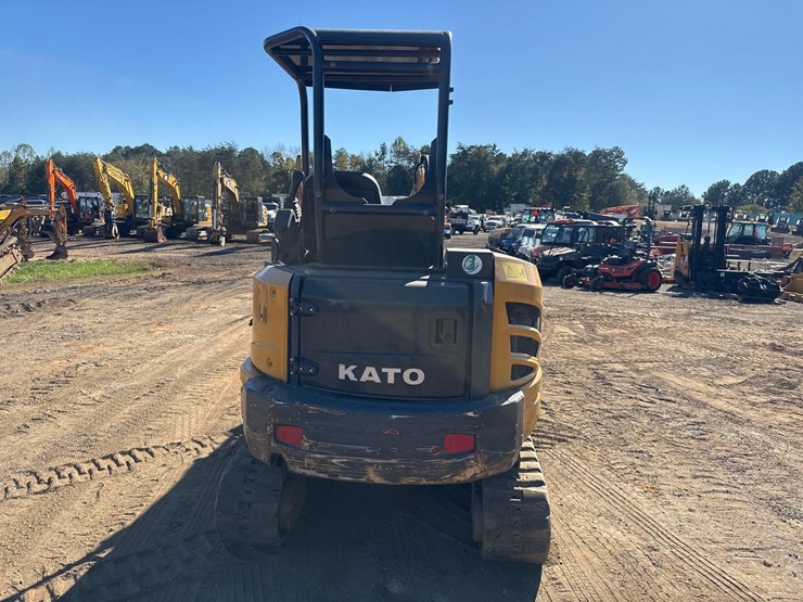 2021-kato-hd35-n4-image-5