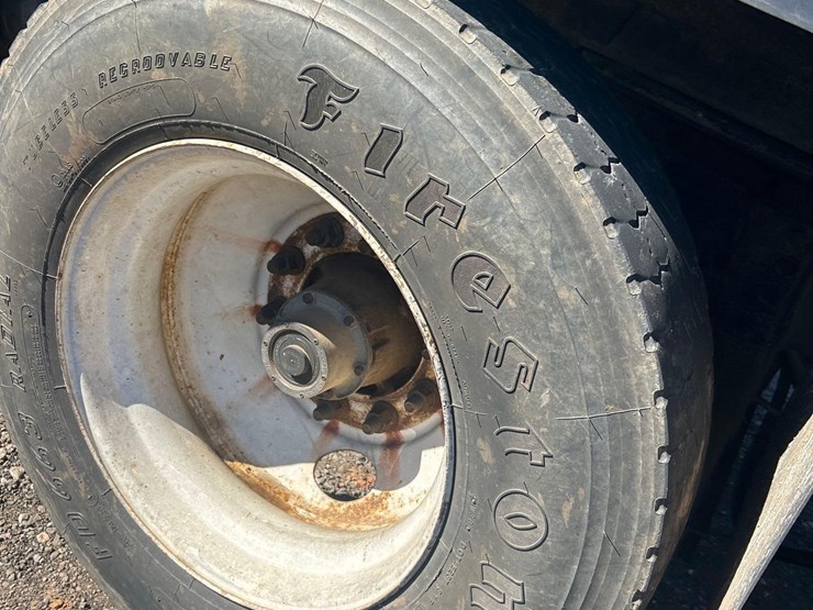 1996-mack-rd690s-image-40