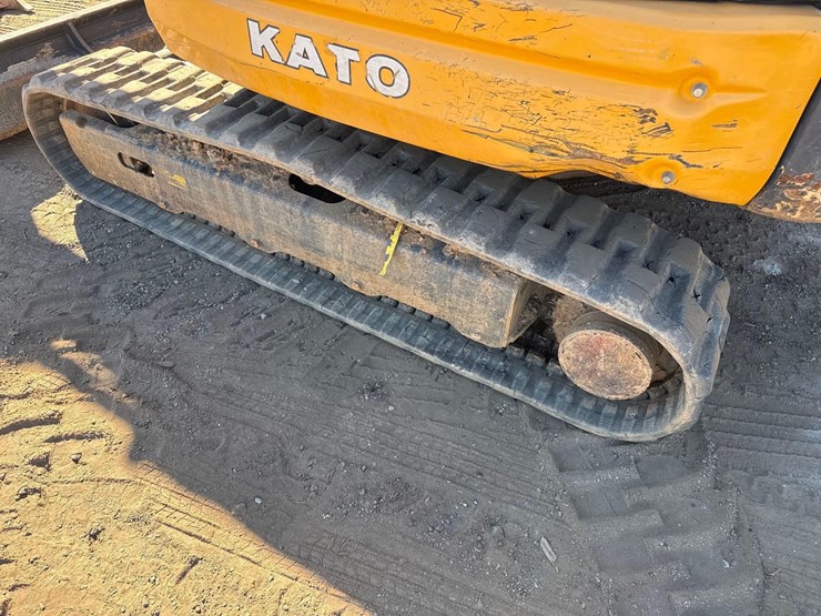 2021-kato-hd35-n4-image-23