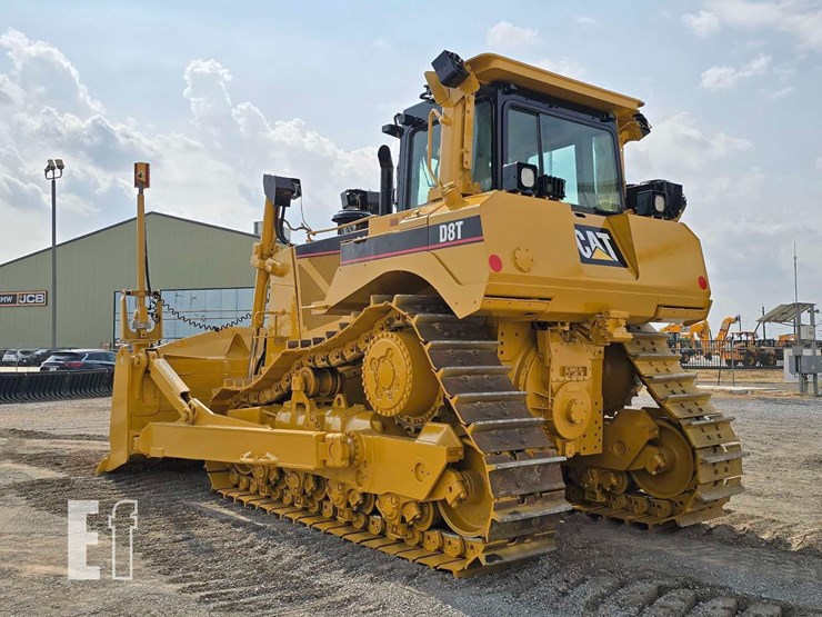 2007-caterpillar-d8t-image-4