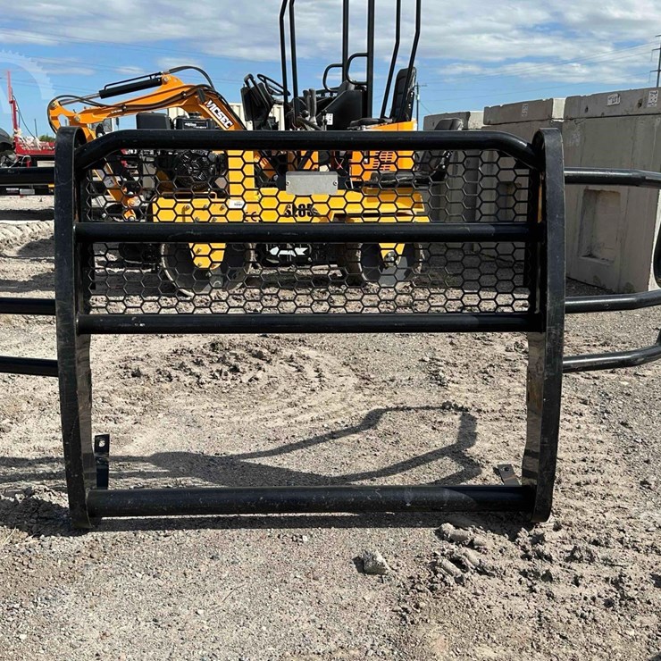 GRILLE GUARD