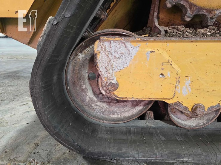 2018-caterpillar-299d2-image-32