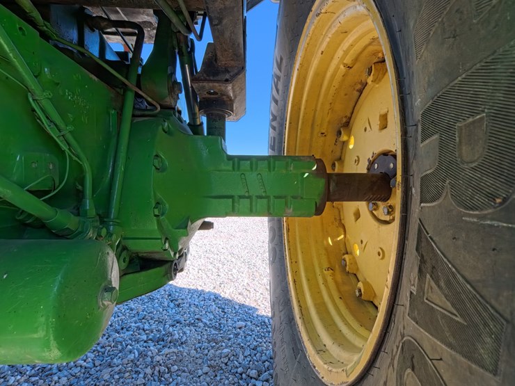 #1043-•-john-deere-4440-tractor-image-47