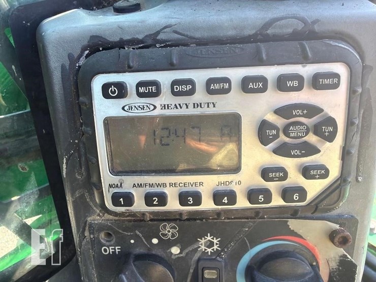 2019-takeuchi-tl10v2-image-33