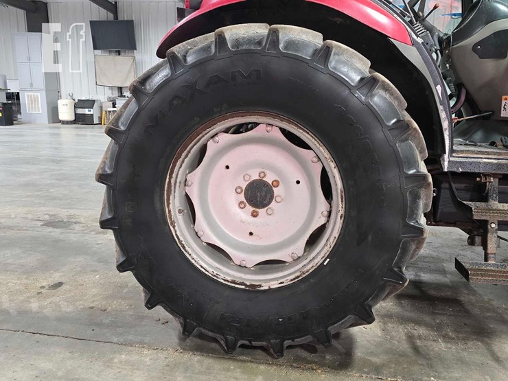 case-ih-farmall-95-image-26