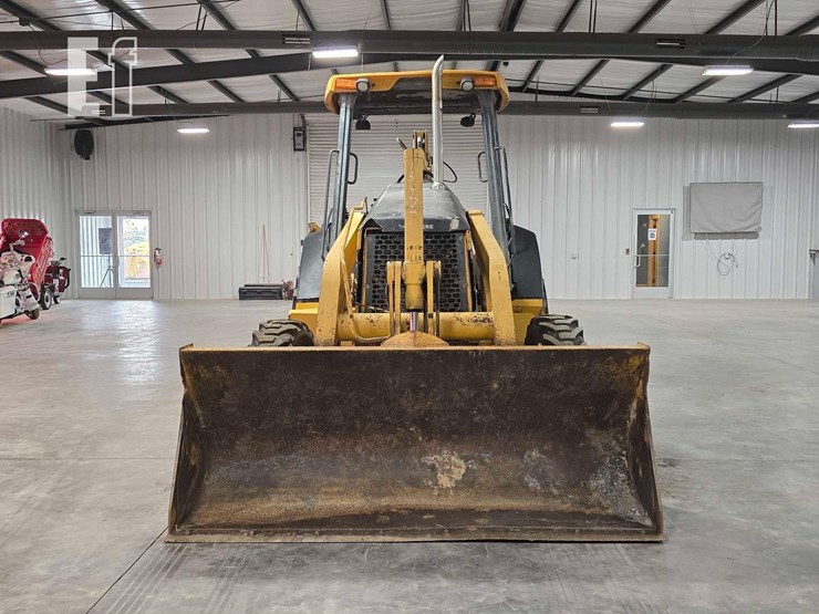 2004-deere-310sg-image-7