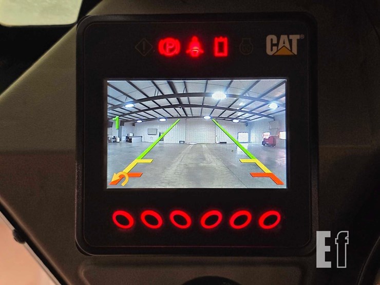 2022-caterpillar-299d3-image-23