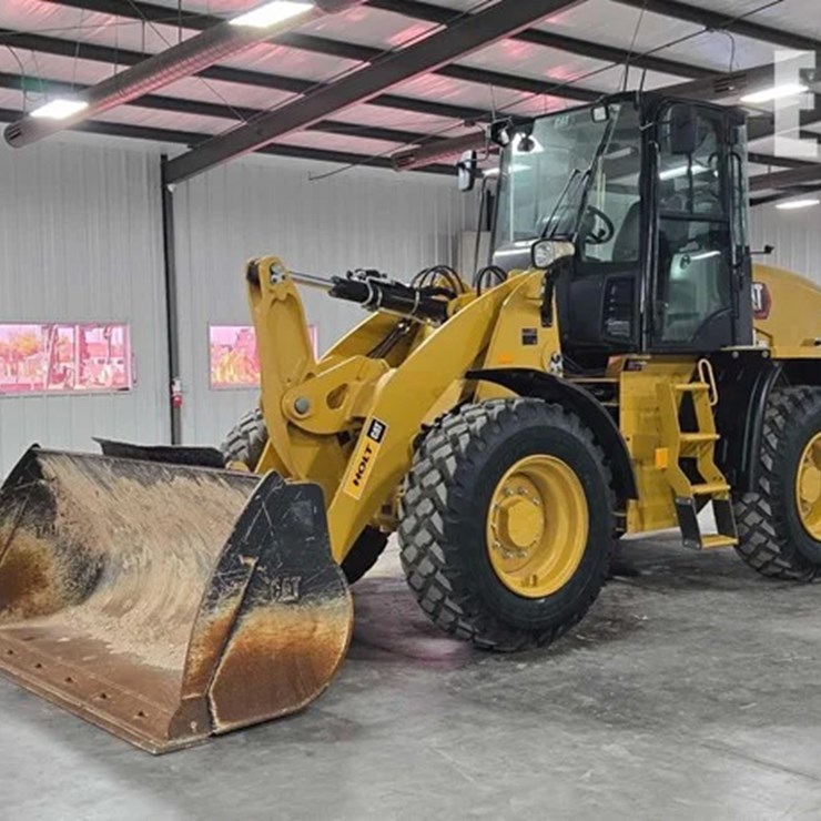 CATERPILLAR 910