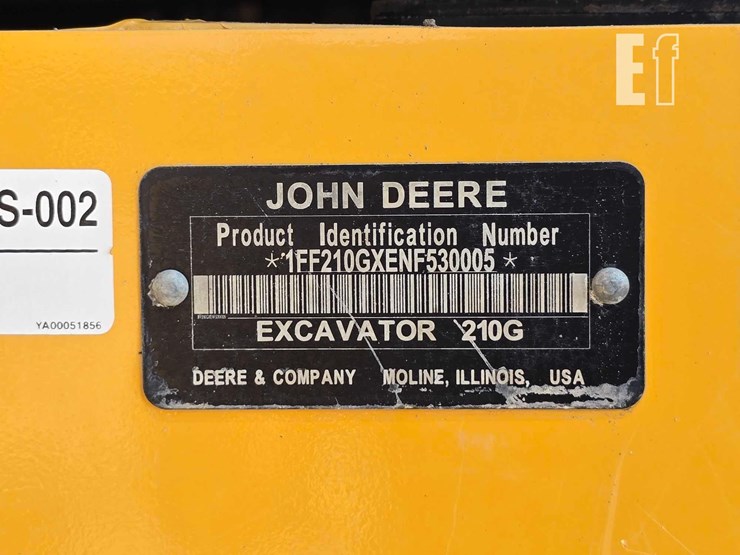 2022-deere-210g-lc-image-37