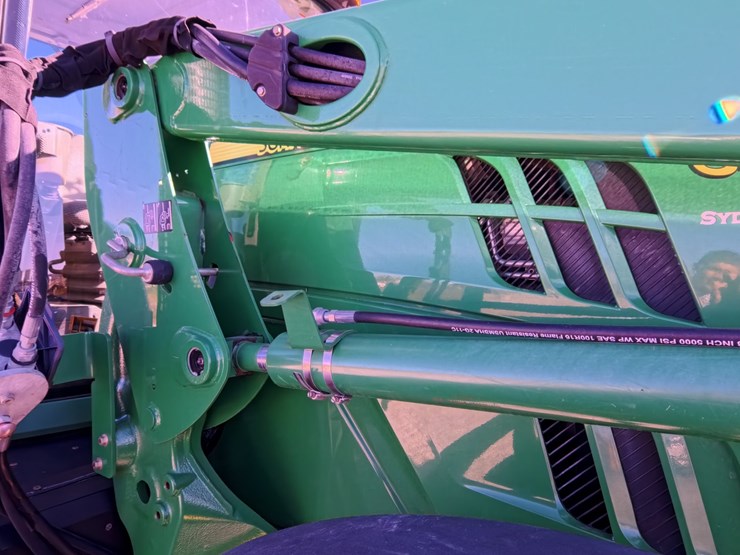 #1051-•-john-deere-6140m-tractor-image-65