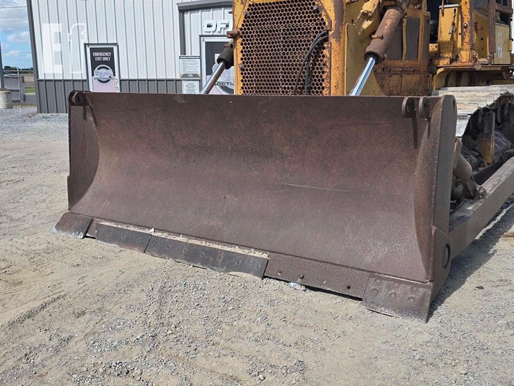 caterpillar-d6d-image-9