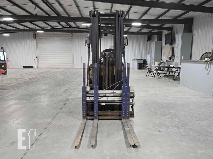 caterpillar-ec25en2-image-7