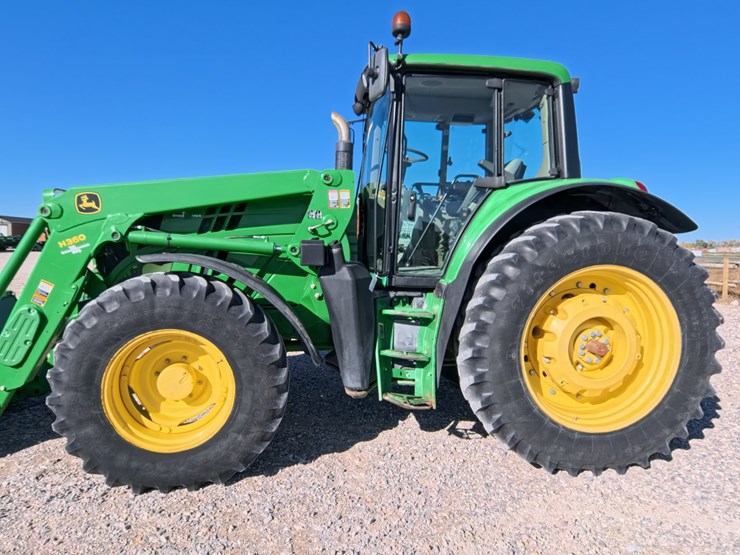 #1051-•-john-deere-6140m-tractor-image-22