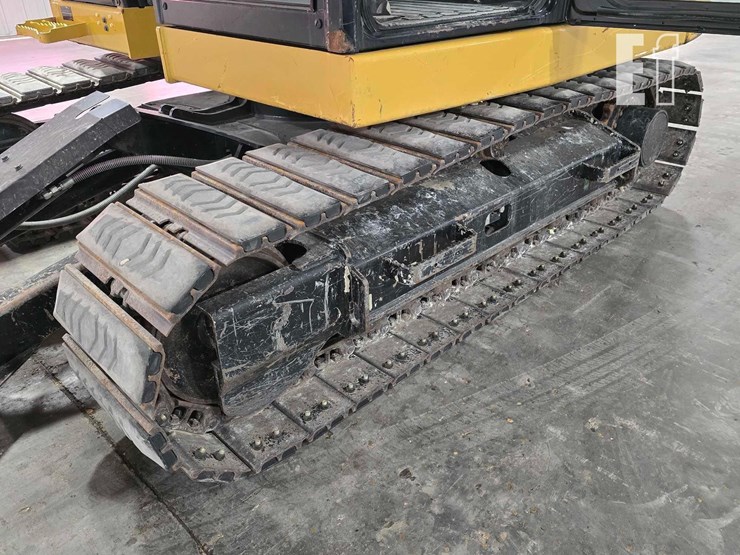 2021-caterpillar-307.5-image-33