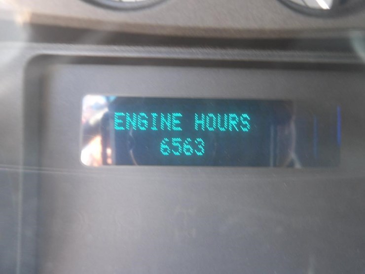 2015-ford-f450-mechanics-truck-image-31