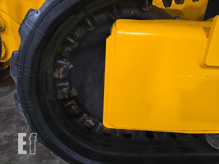 2023-jcb-1cxt-image-27