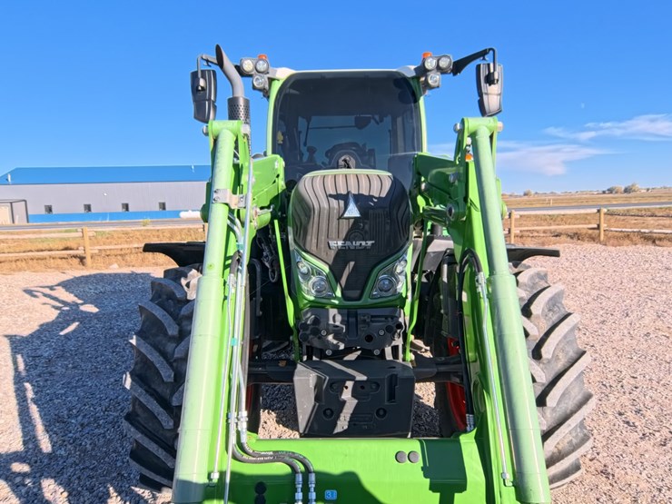 #1064-•-2023-fendt-514-vario-tractor-image-12