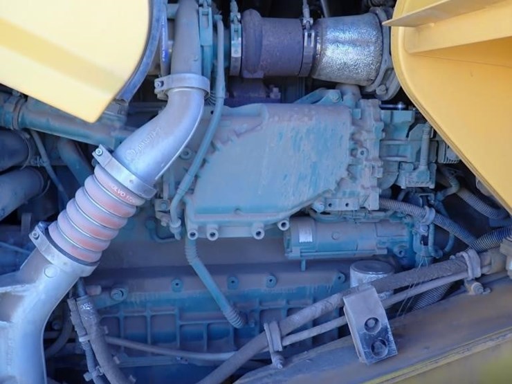 2018-volvo-l90h-wheel-loader-image-17