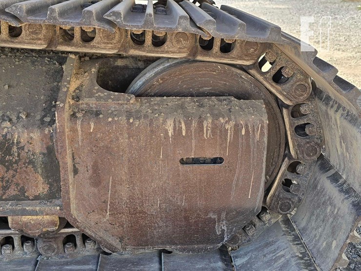 2022-deere-210g-lc-image-28