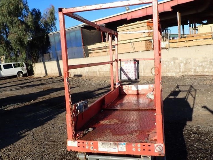 2018-skyjack-sj1113219-scissor-lift-image-7