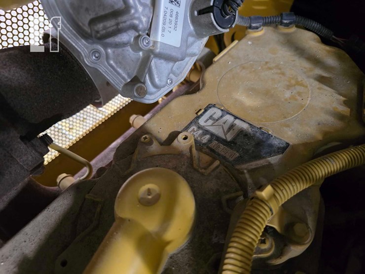 2020-caterpillar-d3k2-xl-image-30