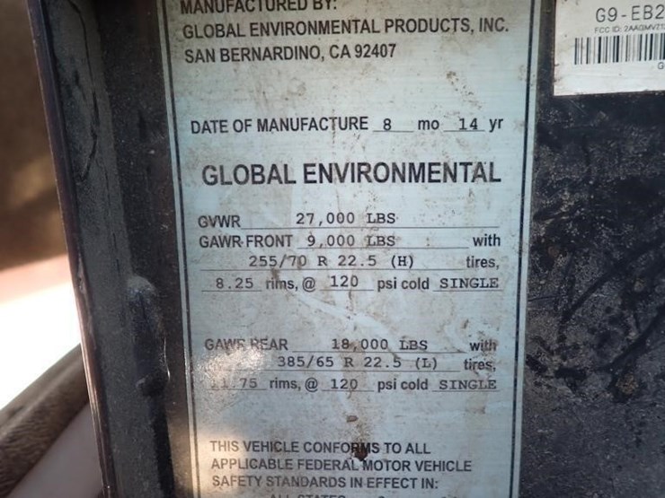 2014-global-m4-street-sweeper-truck-image-36