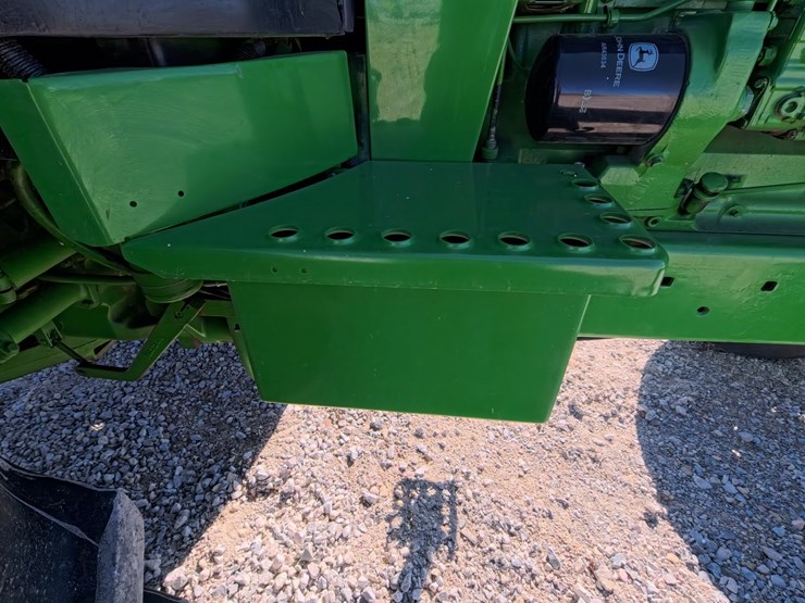 #1043-•-john-deere-4440-tractor-image-68