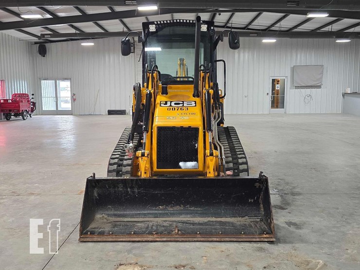2023-jcb-1cxt-image-7