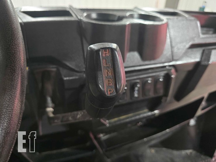 2022-polaris-pro-xd-fs-gas-crew-image-13