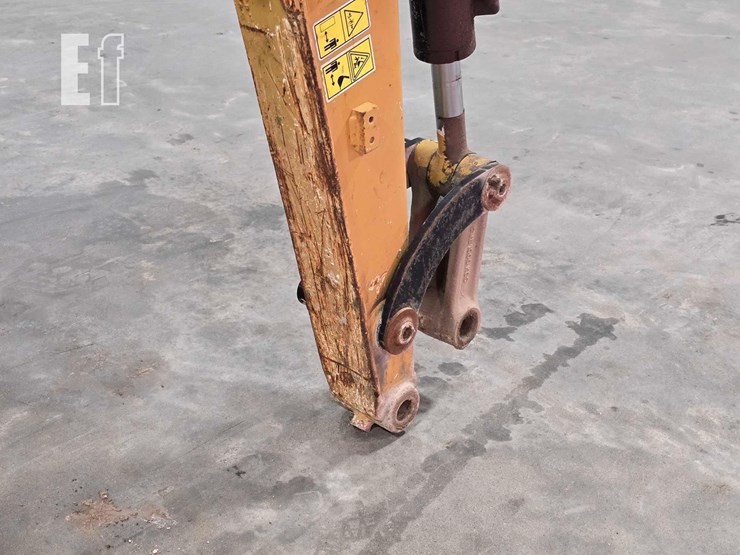 2006-caterpillar-303.5c-cr-image-9