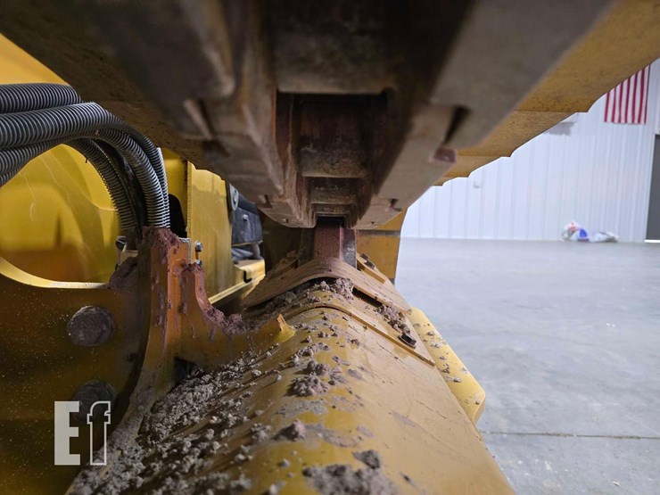 2020-caterpillar-d3k2-xl-image-44