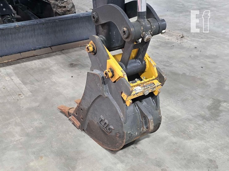 2025-deere-35-p-tier-image-12