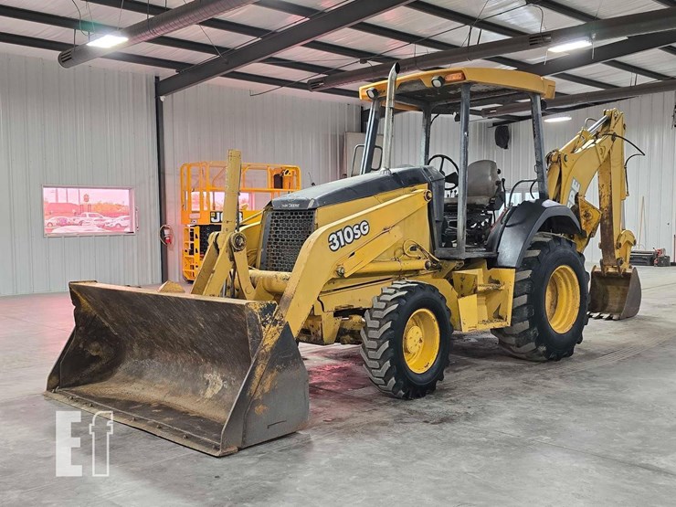 2004-deere-310sg-image-1