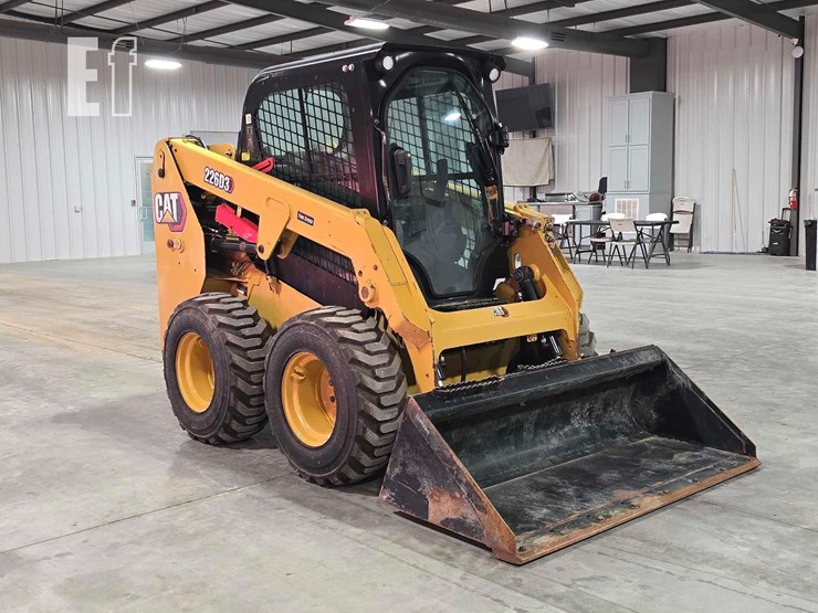 2022-caterpillar-226d3-image-2