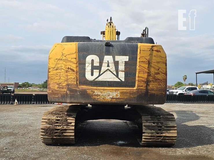 2014-caterpillar-320el-image-8