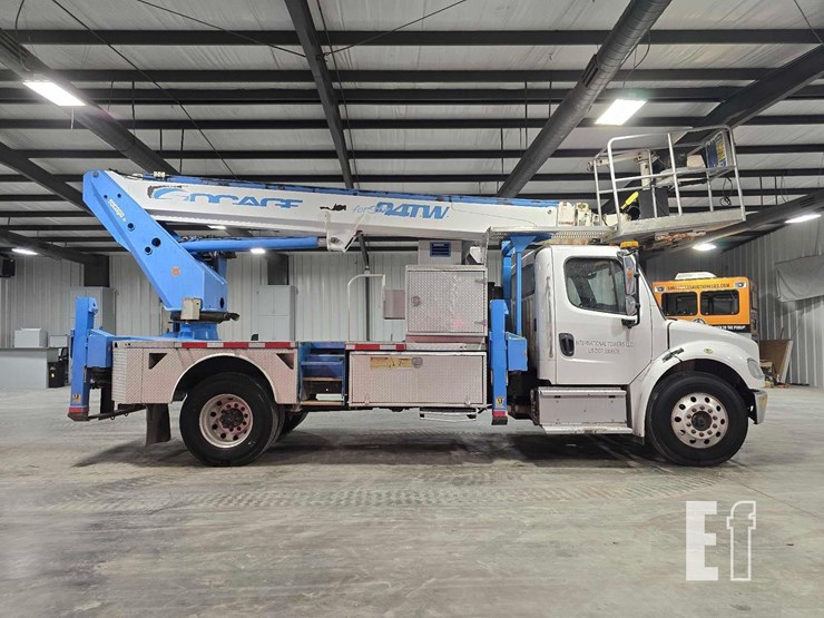 2017-freightliner-business-class-m2-106-6865-image-6