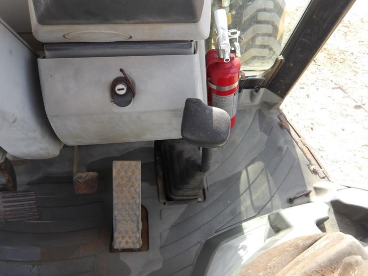 2008-caterpillar-420e-loader-backhoe-image-23