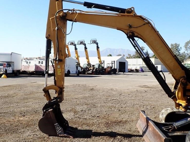 2022-caterpillar-306-cr-image-5