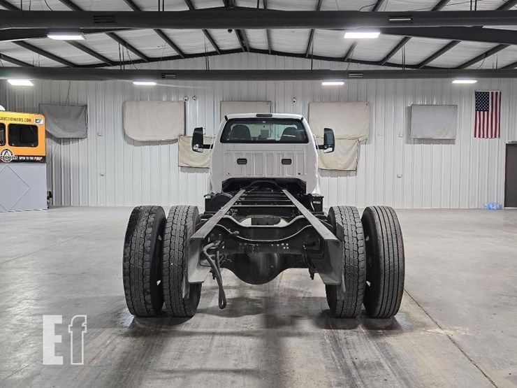 2019-ford-f750-sd-image-8