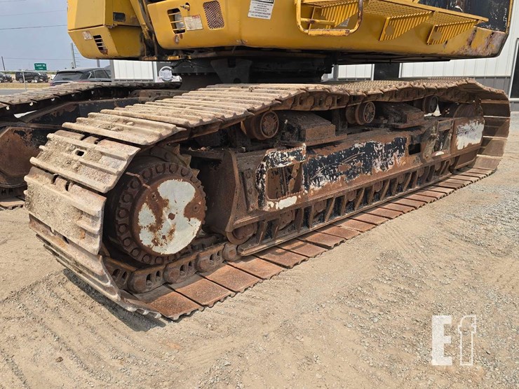 1996-caterpillar-350l-image-28