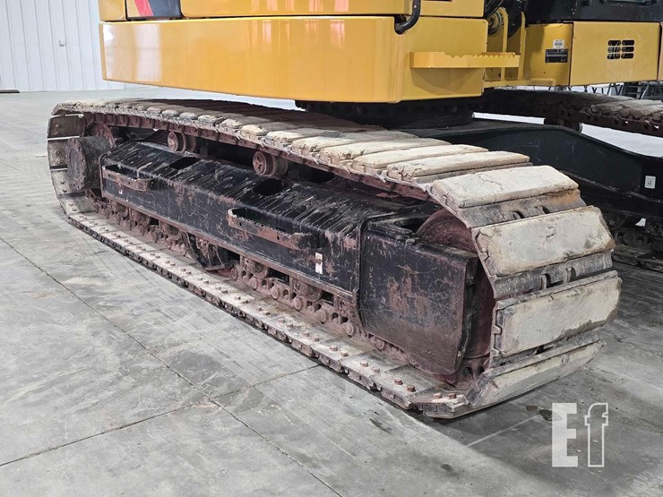2019-caterpillar-315f-lcr-image-33