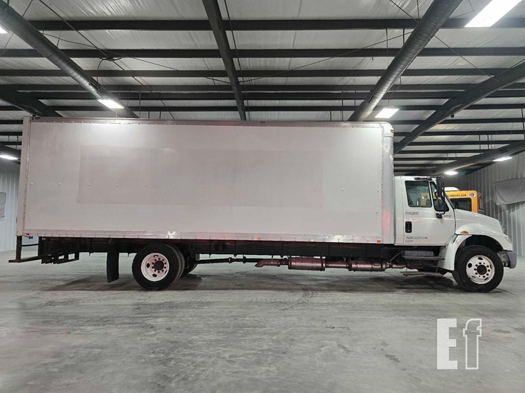 2015-international-durastar-4300-image-6